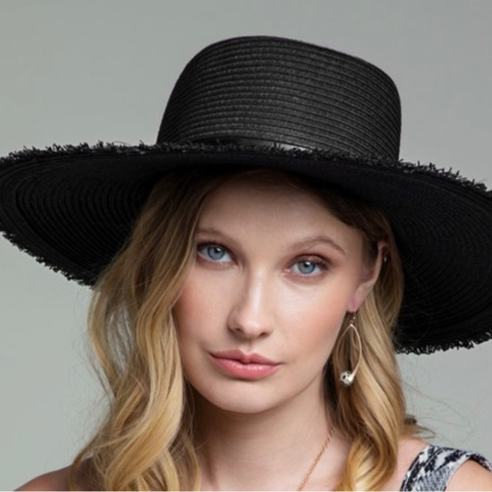 THE DAKOTA Stunning Boater Panama Straw Hat With Frayed Edges